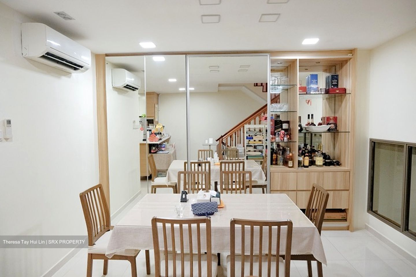Opera Estate (D15), Terrace #588375561
